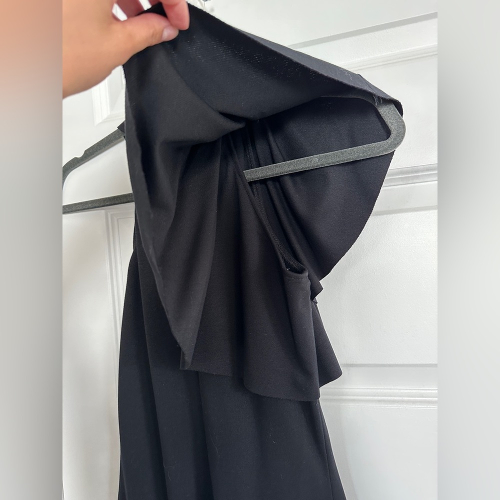 Design Lab One Shoulder Fitted Dress - Picture 7 of 10